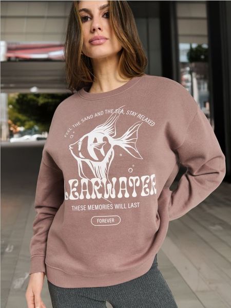 Bluza z nadrukiem - fioletowy. Fioletowe bluzy bez kaptura damskie Sinsay, l. W wyprzedaży za 35.99 zł.