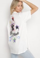 Biały T-shirt z Bawełną Ozdobiony Gwiazdami Karretia. Białe t-shirty damskie Born2be, m, bez wzorów, z bawełny, bez kołnierzyka. Za 49.99 zł.