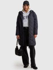 Płaszcz damski pikowany czarny Elie 906. Czarne płaszcze damskie Big Star, l, bez wzorów, z poliamidu, eleganckie. W wyprzedaży za 379.99 zł.