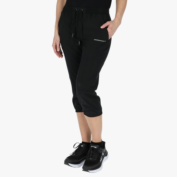 Spodnie treningowe damskie Swedemount Womens 3/4 Pants. Niebieskie spodnie dresowe damskie SWEDEMOUNT, s, z materiału, na fitness i siłownię. Za 169.99 zł.