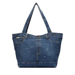 Torebka Guess Jeans. Niebieskie torebki klasyczne damskie Guess Jeans, z aplikacjami, z jeansu, bez dodatków. Za 299.99 zł.
