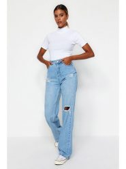 Trendyol Dżinsy - Comfort fit - w kolorze błękitnym rozmiar: 36. Niebieskie jeansy damskie Trendyol, z podwyższonym stanem. Za 87.81 zł.