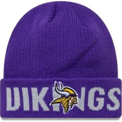 Czapka Beanie New Era Wordmark MINVIK Fioletowa. Fioletowe czapki męskie New Era, bez wzorów, sportowe. Za 126.86 zł.