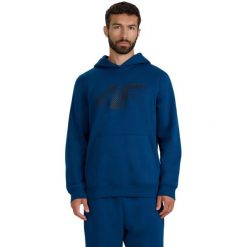 Bluza męska 4F M1766 morska zieleń 4FWMM00TSWSM1766 46S ROZMIAR XL. Zielone bluzy bez kaptura męskie 4f, bez wzorów, sportowe, bez kołnierzyka, bez ramiączek. Za 129.00 zł.