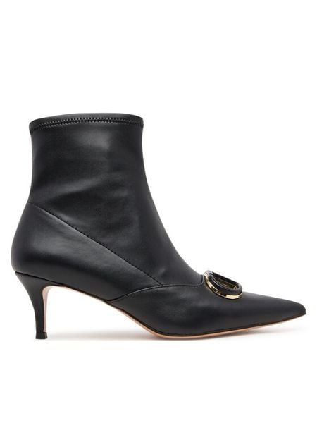 TWINSET Botki 252TCP034 00006 Czarny. Czarne botki damskie Twinset, ze skóry, bez obcasa, na szpilce, bez zapięcia. Za 769.99 zł.