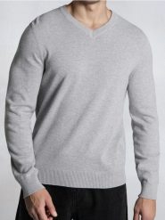 Bawełniany sweter z dekoltem V - kremowy. Białe swetry męskie Sinsay, l, bez wzorów, z bawełny, bez kołnierzyka. Za 39.99 zł.