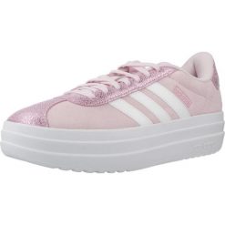 Buty ADIDAS VL COURT BOLD J Rose. Czerwone obuwie trekkingowe damskie Adidas. W wyprzedaży za 248.70 zł.