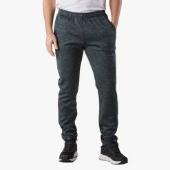 Spodnie treningowe męskie Swedemount Training Logo Pants II. Brązowe spodnie dresowe męskie SWEDEMOUNT, bez wzorów, z dresówki. Za 199.99 zł.