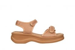 Sandały Azaleia Vera Therapy Pap Ad Brown 198036, Beżowy, Materiał - 39. Brązowe sandały damskie Azaleia, bez wzorów, z materiału, bez obcasa. W wyprzedaży za 149.99 zł.