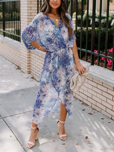 Milan Kiss Sukienka w kolorze niebiesko-białym rozmiar: S. Białe sukienki damskie Milan Kiss, na co dzień, s, bez wzorów, bez kołnierzyka, bez ramiączek, maxi, proste. Za 147.91 zł.