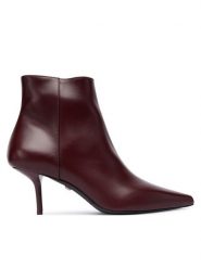 Max Mara Botki 2524796011600 Bordowy. Czerwone botki damskie Max Mara, ze skóry, bez obcasa, na szpilce, bez zapięcia. Za 3,319.00 zł.