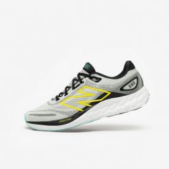 Buty do biegania męskie New Balance Fresh Foam X More 680 V8. Szare obuwie do biegania damskie New Balance. W wyprzedaży za 399.99 zł.