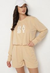 Beżowy 2-Częściowy Komplet Dresowy Bluza z Nadrukiem i Luźne Szorty z Kieszeniami Ridana. Brązowe bluzy bez kaptura damskie Born2be, bez wzorów, z dresówki, eleganckie. Za 59.99 zł.