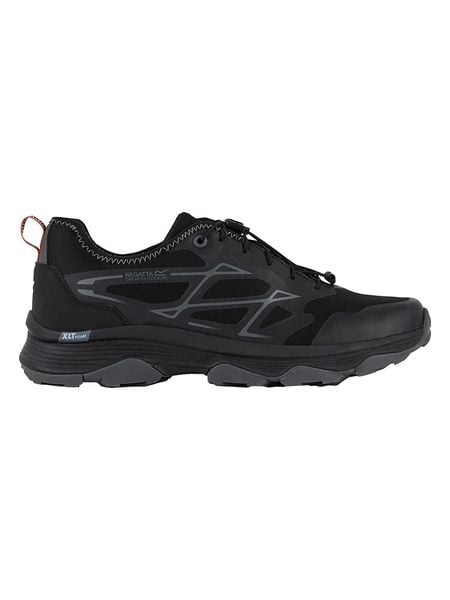 Regatta Buty turystyczne "Blaze" w kolorze czarnym rozmiar: 43. Czarne buty trekkingowe męskie Regatta, z materiału, bez zapięcia, outdoorowe. Za 134.95 zł.