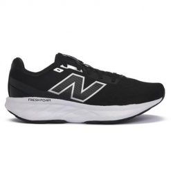Buty do biegania męskie New Balance Lk9 M520. Czarne obuwie do biegania damskie New Balance. Za 378.00 zł.