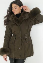 Ciemnozielona Kurtka Parka z Kapturem i Wstawkami z Futerka Caranze. Zielone kurtki damskie Born2be, na jesień, l, bez wzorów, z kapturem. Za 259.99 zł.
