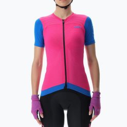 Koszulka rowerowa damska UYN Garda P432. Czerwone bluzki sportowe damskie UYN, s, z materiału, bez kołnierzyka, bez ramiączek. Za 419.99 zł.