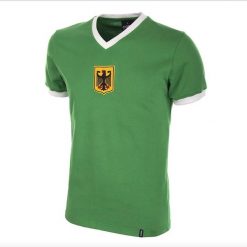 Koszulka retro piłkarska dla dorosłych - Niemcy Lata 70 Wydanie Gościa - Zielona. Zielone t-shirty sportowe męskie COPA FOOTBALL, bez ramiączek, do piłki nożnej. Za 254.34 zł.