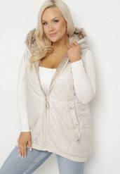 Jasnoszara Kamizelka Pikowana z Kapturem i Ściągaczami Kolavira. Szare kamizelki damskie Born2be, plus size, z jeansu. Za 159.99 zł.