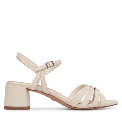 Sandały Tamaris. Białe sandały damskie Tamaris, bez wzorów, bez obcasa, na słupku. Za 329.99 zł.
