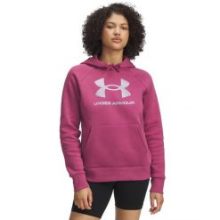 Bluza damska z kapturem Under Armour Rival Fleece Shimmer. Fioletowe bluzy sportowe damskie Under Armour, s, bez wzorów, z bawełny, bez ramiączek, z kapturem. Za 296.99 zł.