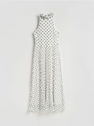 Plisowana sukienka z wiązaniem - biały. Białe sukienki damskie Reserved, l, bez wzorów, z dzianiny, bez kołnierzyka, bez ramiączek, rozkloszowane. Za 139.99 zł.