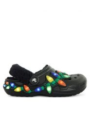 Crocs Klapki Classic Lined Holiday Lights Clog 212054 Czarny. Czarne klapki i japonki męskie Crocs, z tworzywa sztucznego. Za 329.99 zł.