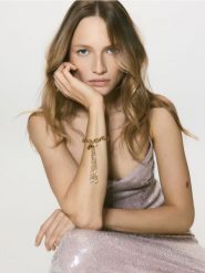 Bransoletka z zawieszką - wielobarwny. Bransoletki damskie Reserved. W wyprzedaży za 22.99 zł.