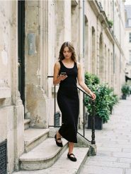 Sweter na ramiączkach basic - czarny. Czarne swetry klasyczne damskie Sinsay, l, bez kołnierzyka. Za 25.99 zł.