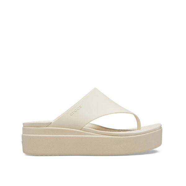 Japonki Dla Dorosłych Crocs Brooklyn Flip. Brązowe klapki i japonki męskie Crocs, z materiału. Za 181.99 zł.