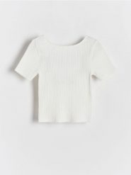Prążkowany t-shirt - złamana biel. Koszulki dziewczęce Reserved, bez wzorów, z bawełny, bez ramiączek. W wyprzedaży za 15.99 zł.