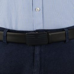 Pasek męski skórzany 3,5 cm klamra automatyczna Beltimore czarny 02-544 : Kolory - czarny, Rozmiar pasków - r.105-120 cm. Czarne paski męskie bez wzorów, ze skóry, wizytowe. Za 64.99 zł.