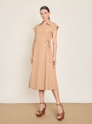 BGN Sukienka w kolorze beżowym rozmiar: 40. Brązowe sukienki damskie BGN, na co dzień, bez wzorów, bez kołnierzyka, bez ramiączek, midi, proste. Za 143.99 zł.