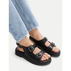 Sandały G-Star. Czarne sandały damskie G-Star, bez wzorów, bez obcasa, na płaskiej podeszwie. Za 149.99 zł.