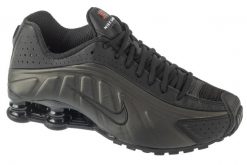 Buty sportowe Sneakersy męskie, Shox R4. Czarne buty sportowe na co dzień męskie Nike, z materiału, bez zapięcia, trekkingowe. Za 595.20 zł.