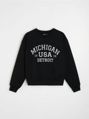 Dresowa bluza crewneck z napisem - czarny. Czarne bluzy bez kaptura damskie Sinsay, l, z dresówki. Za 35.99 zł.