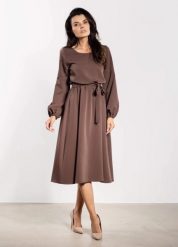 Elegancka sukienka rozkloszowana z długim rękawem brązowa. Brązowe sukienki damskie Infinite You, do pracy, m, bez wzorów, biznesowe, bez kołnierzyka, bez ramiączek, rozkloszowane. Za 309.00 zł.