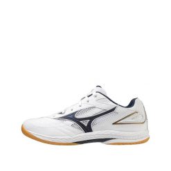 Buty sportowe Mizuno Wave Drive 9 Białe. Białe buty sportowe na co dzień damskie Mizuno, bez wzorów, z gumy, tenisowe, mizuno wave. Za 613.35 zł.