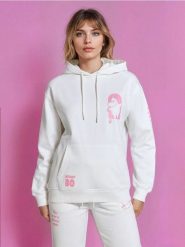 Bluza z kapturem The Moomins - kremowy. Białe bluzy z kapturem damskie Sinsay, l. Za 42.99 zł.