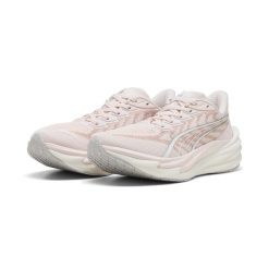 Damskie buty do biegania Deviate NITRO™ 4 PUMA. Czerwone obuwie do biegania damskie Puma. Za 609.99 zł.