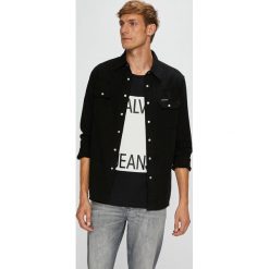 Calvin Klein Jeans - Koszula. Czarne koszule męskie Calvin Klein Jeans, m, bez wzorów, z bawełny, bez kołnierzyka, bez ramiączek. W wyprzedaży za 239.90 zł.