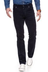 Spodnie jogger - czerwony. Czerwone spodnie materiałowe męskie Sinsay, bez wzorów. Za 69.99 zł.