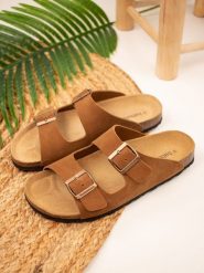 BABUNKERS Family Skórzane klapki w kolorze jasnobrązowym rozmiar: 46. Brązowe klapki i japonki męskie BABUNKERS Family, ze skóry. Za 130.99 zł.