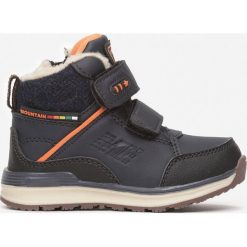Granatowo-Pomarańczowe Botki Qyrieth. Niebieskie botki dziewczęce Born2be, z aplikacjami, bez ramiączek. Za 149.99 zł.