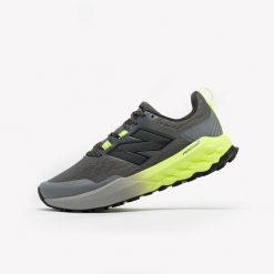 Buty do biegania w terenie męskie New Balance Fresh Foam X Garoe V2. Obuwie do biegania damskie New Balance. Za 499.99 zł.