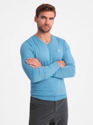 Elegancki męski sweter BASIC V-neck z wiskozą – błękitny V21 OM-SWBS-0107 - XXL. Niebieskie swetry męskie Ombre Clothing, l, bez wzorów, z dzianiny, bez kołnierzyka. W wyprzedaży za 89.99 zł.