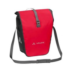 Torba tylna do roweru VAUDE Aqua Back Plus. Czerwone torebki klasyczne damskie Vaude, bez wzorów, bez dodatków. Za 814.05 zł.