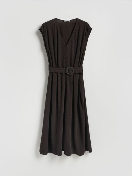 Sukienka z dodatkiem lnu - ciemnobrązowy. Brązowe sukienki damskie Reserved, l, bez wzorów, z wiskozy, bez kołnierzyka, bez ramiączek, rozkloszowane. Za 159.99 zł.