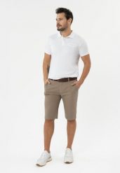 Bawełniane szorty P-BRAD. Brązowe szorty męskie Volcano, z bawełny, bez kołnierzyka. Za 159.99 zł.