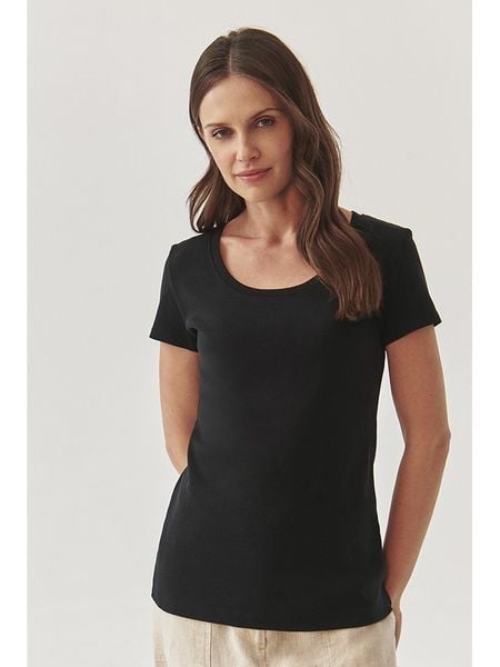 TATUUM Koszulka w kolorze czarnym rozmiar: L. Czarne bluzki damskie Tatuum, l, bez wzorów, z bawełny, bez kołnierzyka, bez ramiączek. Za 48.05 zł.